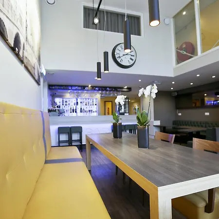 City Hotel Amsterdam 3* Amesterdão