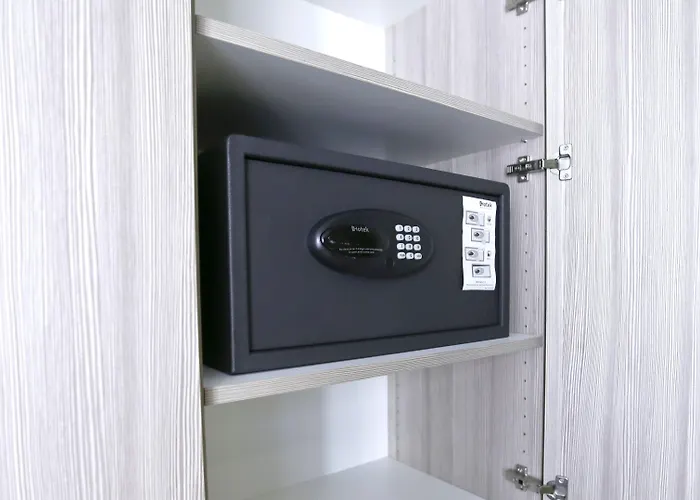 City Hotel Amsterdam Hotel 3*