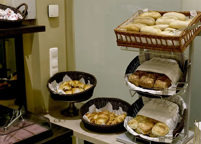 City Hotel Amsterdam 3*