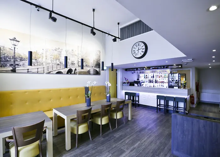 City Hotel Amsterdam 3*