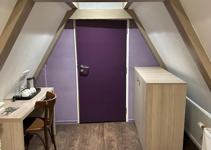 City Hotel Amsterdam 3*