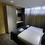 City Hotel Amsterdam Hotel 3*