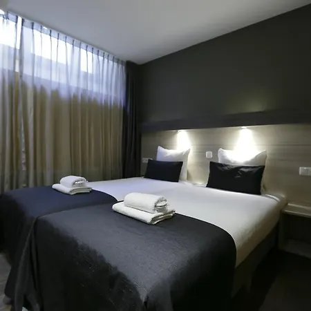 City Hotel Amsterdam מלון 3*