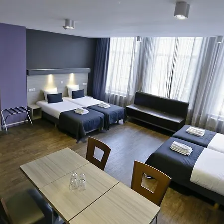 City Hotel Amsterdam מלון 3*