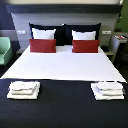City Hotel Amsterdam 3* Amsterdam